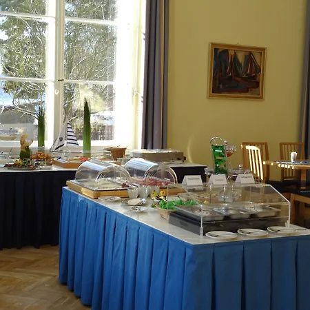 Otel Waldschloss Parow Koserow