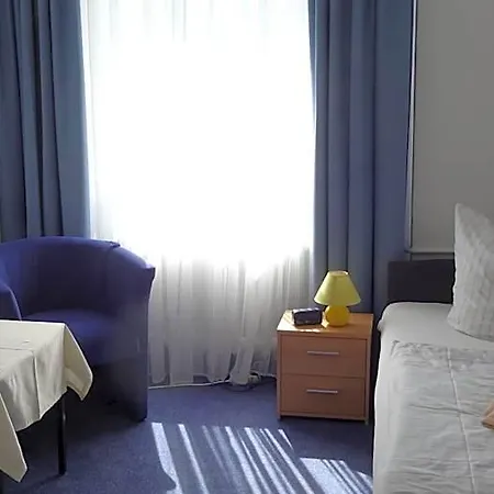 Hotel Waldschloss Parow 3*