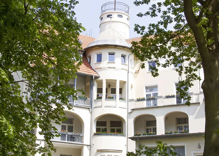 Waldschloss Parow Отель